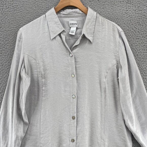 Chicos Shirt Womens 1 US Medium Silver Shimmer Button Up Collared Long Sleeves - Picture 2 of 9